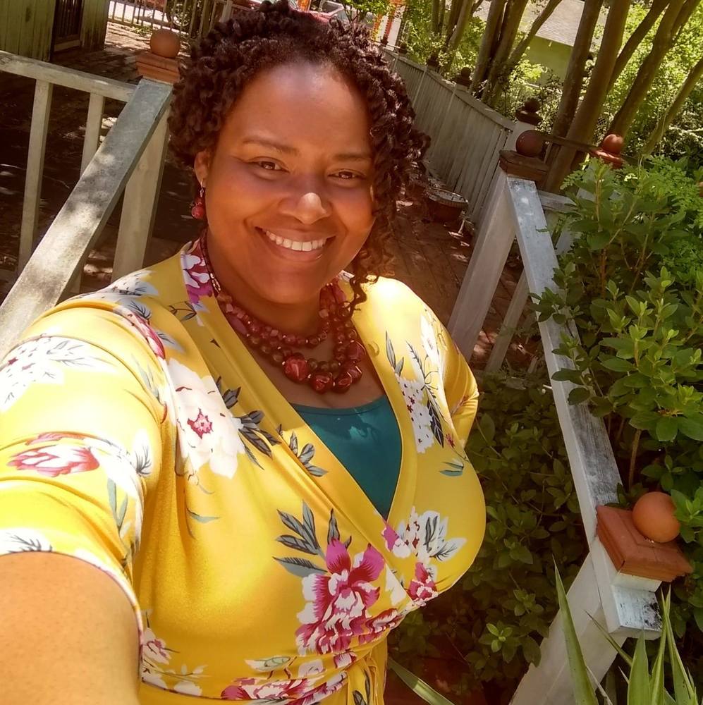 Meet your Posher, Lashondra